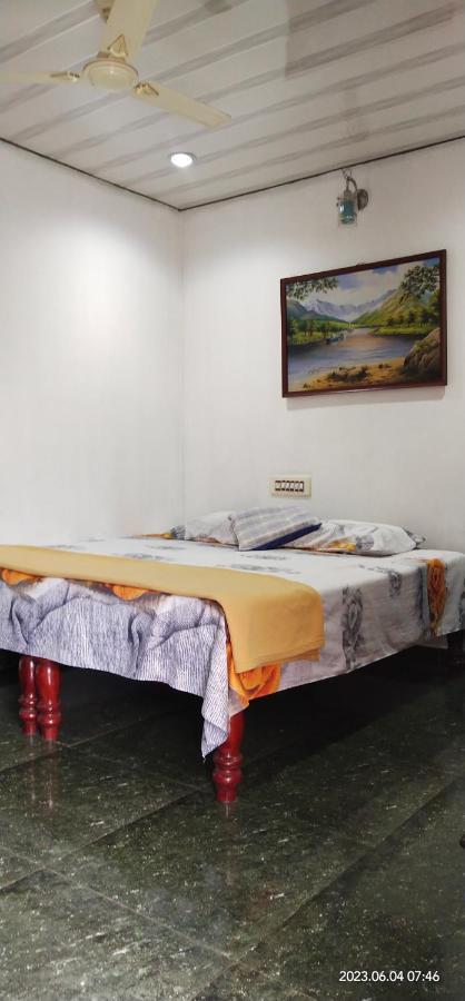 Floral Homestay Thekkady Ngoại thất bức ảnh